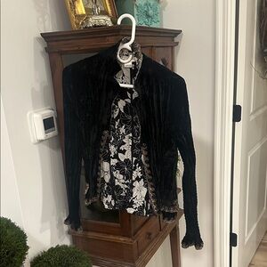 Alberto Makali Black Velvet Blazer with Floral Accents